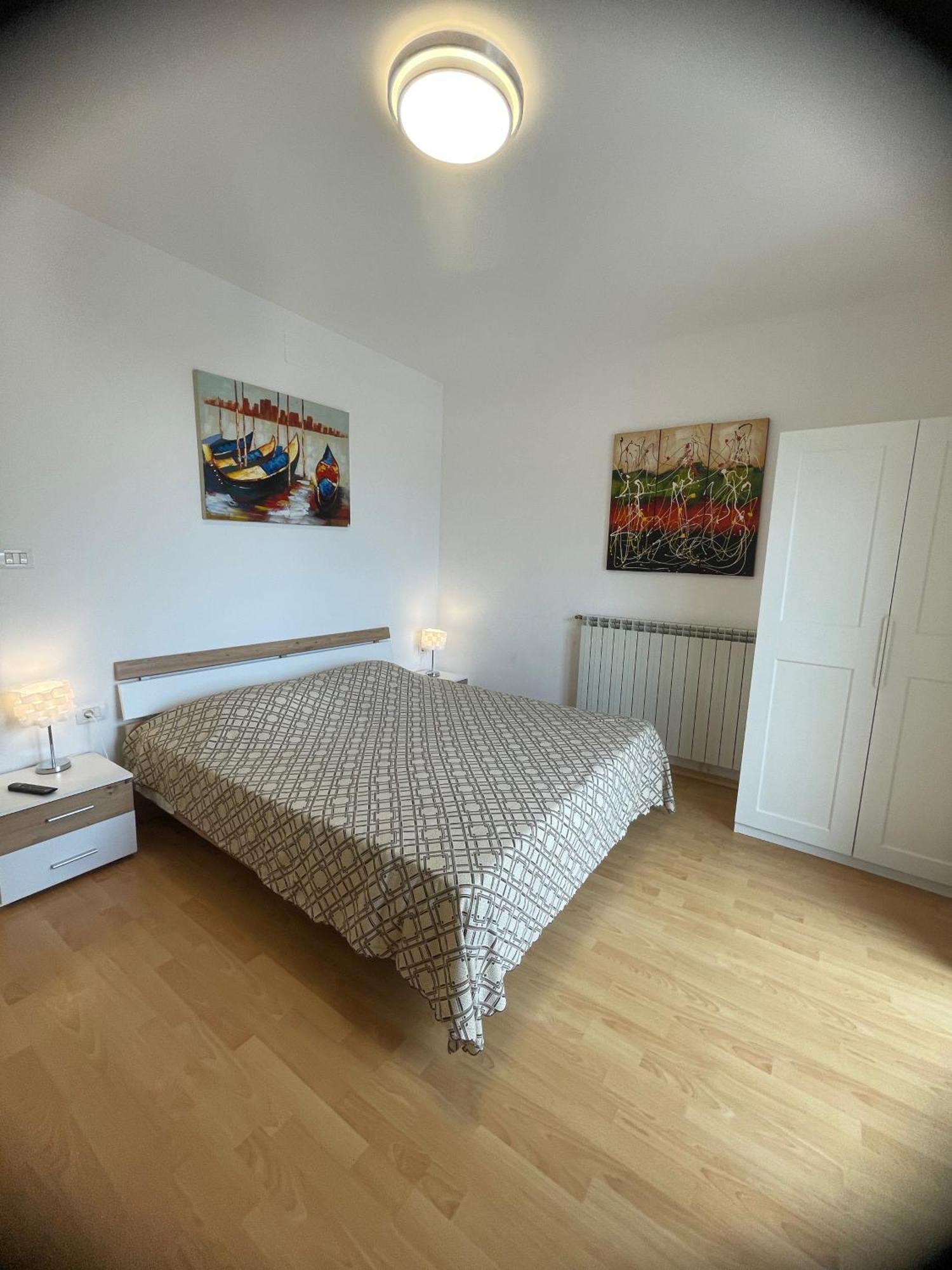 Viler Apartments Izola Esterno foto